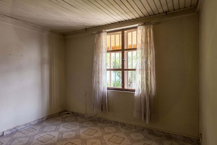 GRANEROS. Propiedad con excelente localización para residencia y servicios