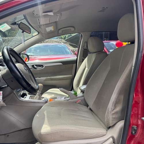 Nissan sentra 2015 - Imagen 3