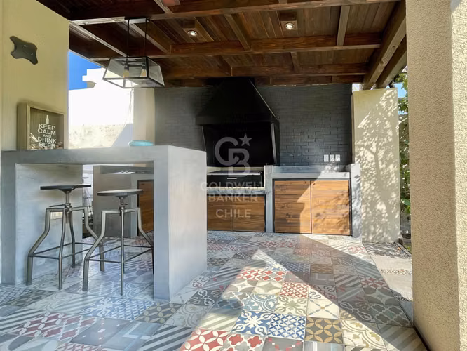 Casa no perimetral- Maravillosa oportunidad Chicureo