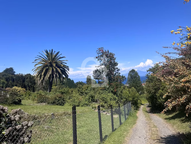 Cabaña  en Parcela con Vista a Volcanes.