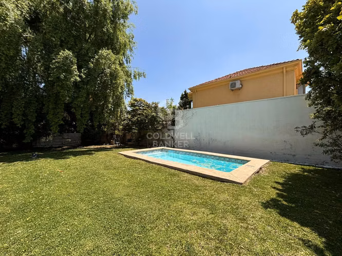 Hermosa Casa Provenzal Condominio El Monte - Chicureo