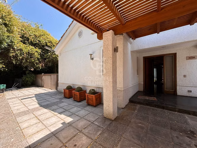 Hermosa Casa Provenzal Condominio El Monte - Chicureo