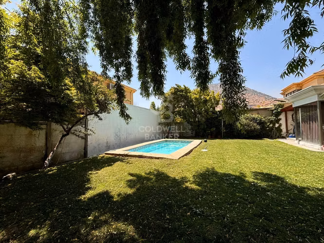 Hermosa Casa Provenzal Condominio El Monte - Chicureo