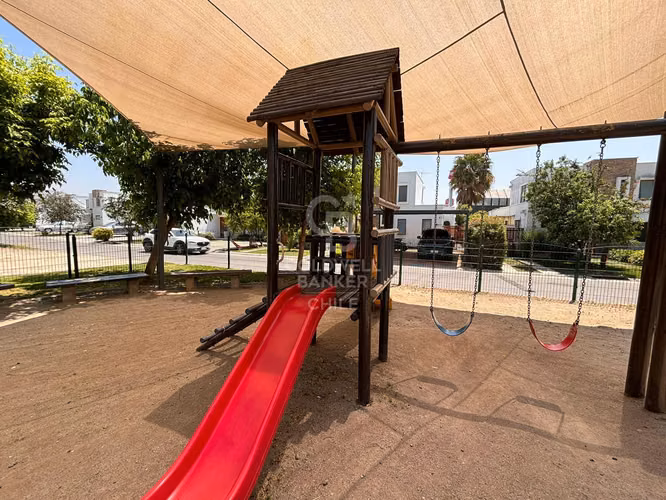 Muy bien ubicada cercana a colegios - Chamisero