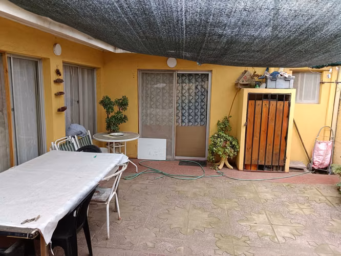 ROPIEDAD EN CALLE EL MACAL, TERCERA ETAPA, LARAPINTA.