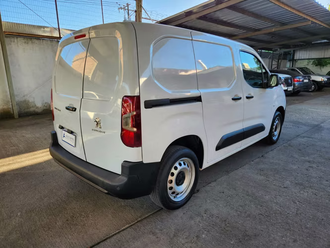 Peugeot partner 1.5 Hdi FULL EQUIPO año 2023, RECIBO VEHICULOS
