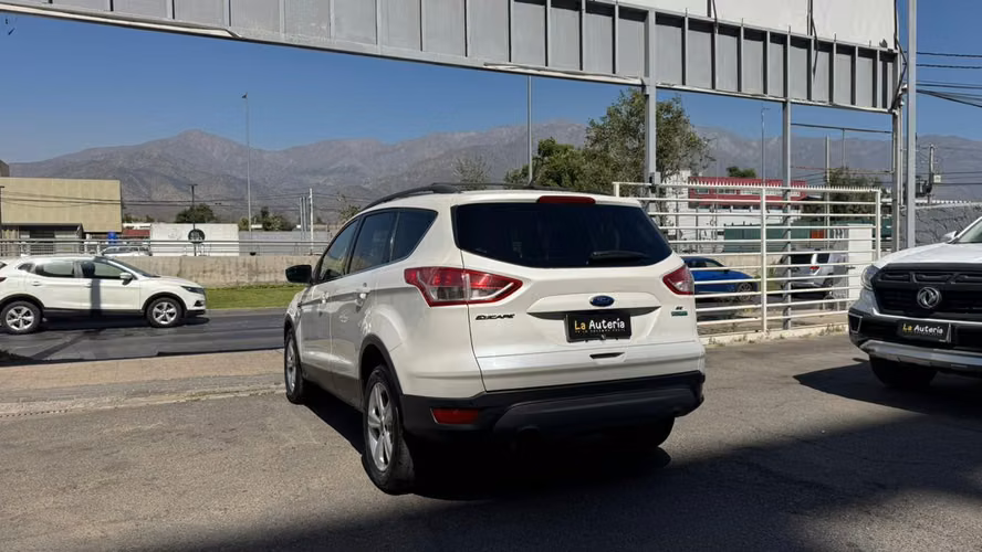 Ford Escape 2.0 SE Ecoboost 4X2 AT 5P (2014)