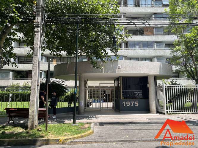 ESPECTACULAR DEPARTAMENTO EN BARRIO ITALIA  (136880) - Imagen 1