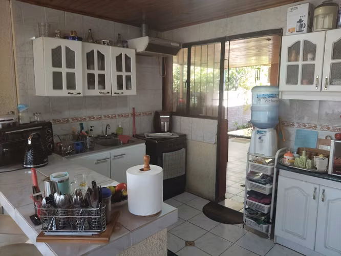 VENDEMOS CASA UBICADA EN COMUNA DE TENO