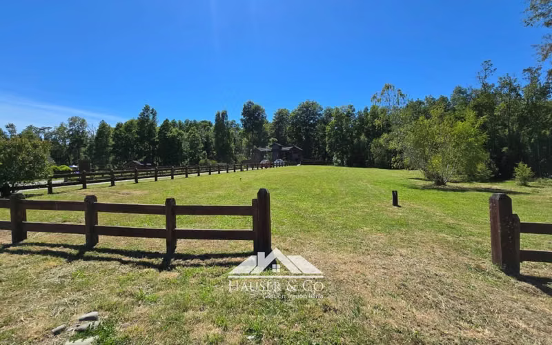 Atractiva Parcela en venta en condominio Country Villarrica