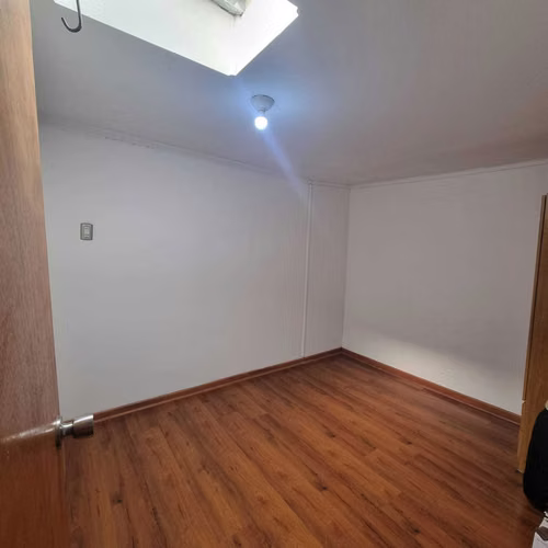 Casa de 2 pisos regularizada, en San Bdo (137123)