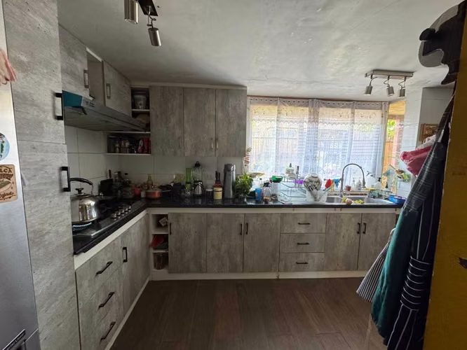 Casa esquina en Venta en el Palomar (137177)