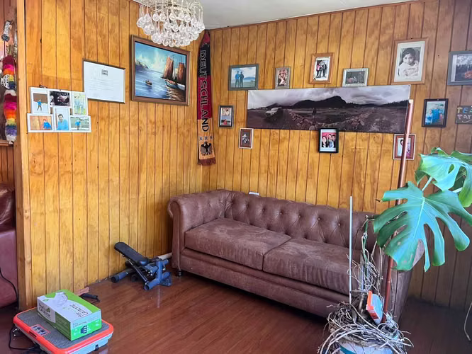 Amplio Local Comercial con Bodega y casa  (137364)