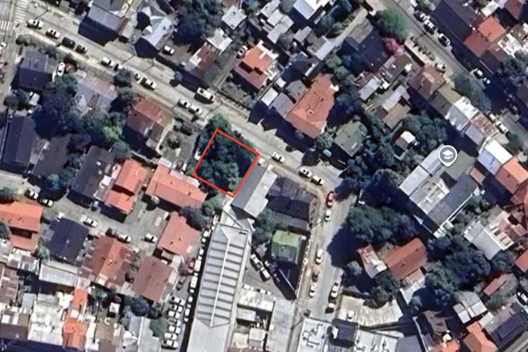Se vende Terreno en calle Janequeo