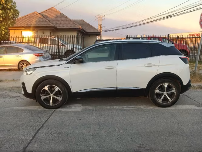 Peugeot GT LINE 2017. AT