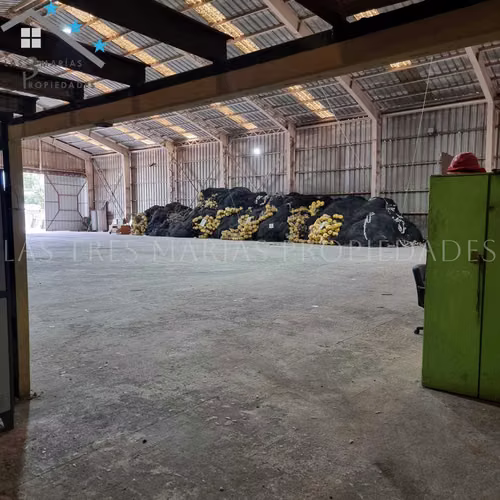 Gran Bodega en Jaime Repullo con 1300 m2 (138155)