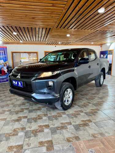 MITSUBISHI L200 WORK CR 4X2