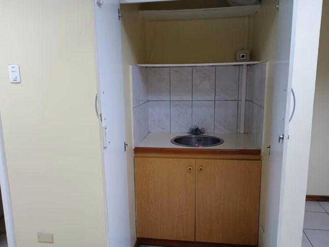 OFICINA EN EL CENTRO DE COQUIMBO EN ARRIENDO // EDIFICIO DIEGO PORTALES