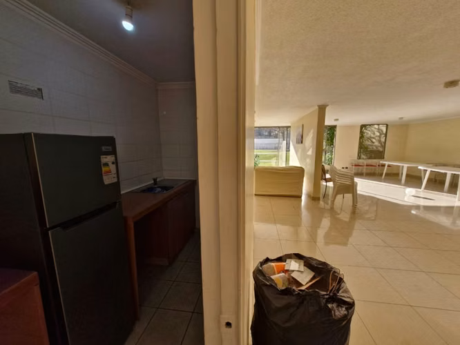 Grace Kelm Vende Depto IMPECABLE de 42 m2/ 1 dorm en suite C/bod en Santiago