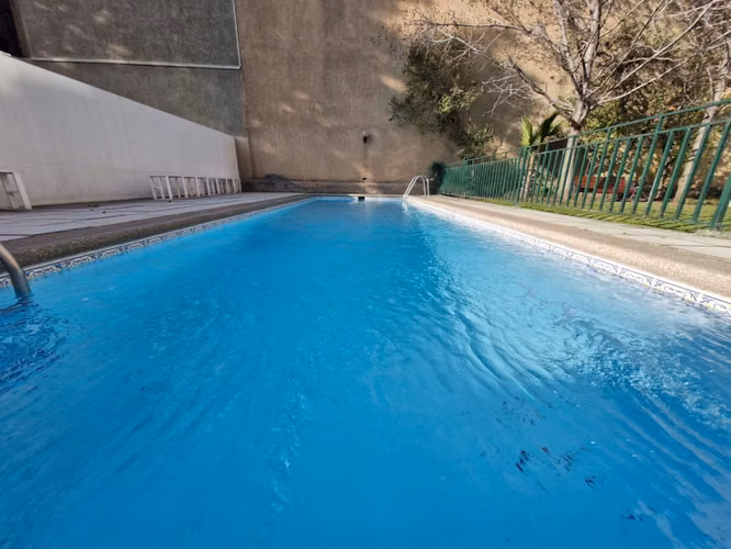 Grace Kelm Vende Depto IMPECABLE de 42 m2/ 1 dorm en suite C/bod en Santiago