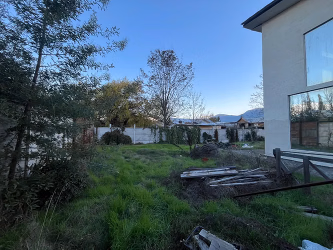 En Venta Gran Terreno Con Casa En Proceso De Construcción