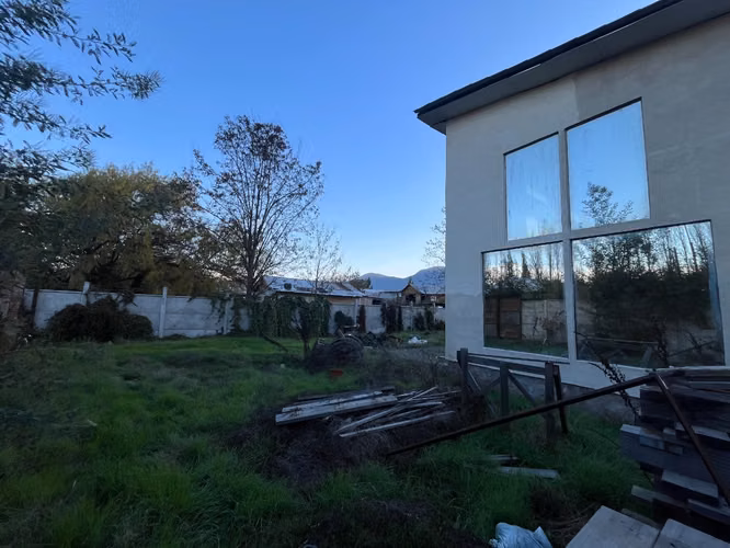 En Venta Gran Terreno Con Casa En Proceso De Construcción