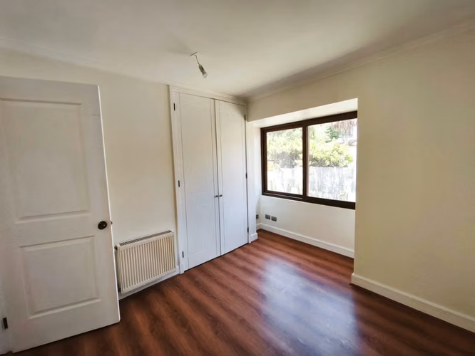 CASA REMODELADA QUINCHO Y PISCINA (5D-4B) - EL BUEN CAMINO, PEÑALOLÉN - Imagen 24