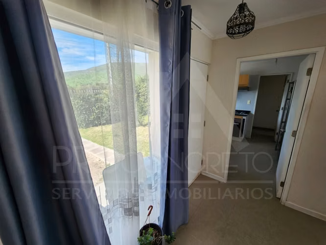 Casa En Venta En El Manzano Tiltil, 3d+3b Y 2e, Condominio Seguro