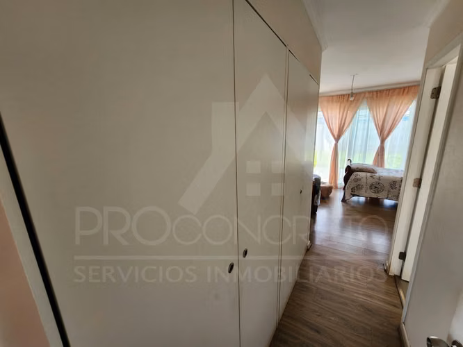 Casa En Venta En El Manzano Tiltil, 3d+3b Y 2e, Condominio Seguro