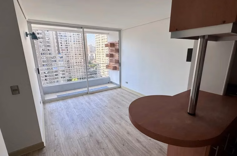 Depto. Remodelado! Como Nuevo! - Imagen 3