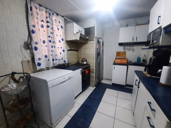 Grace Kelm vende casa REGULARIZADA/ 3 dorm/ 2 baños/ cocina indep/comedor/est  2 autos, en Renca