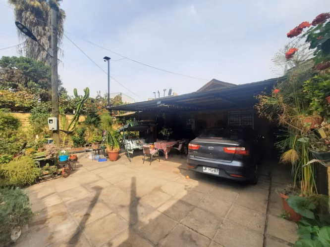 Grace Kelm vende casa REGULARIZADA/ 3 dorm/ 2 baños/ cocina indep/comedor/est  2 autos, en Renca