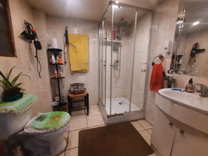 Grace Kelm vende casa REGULARIZADA/ 3 dorm/ 2 baños/ cocina indep/comedor/est  2 autos, en Renca