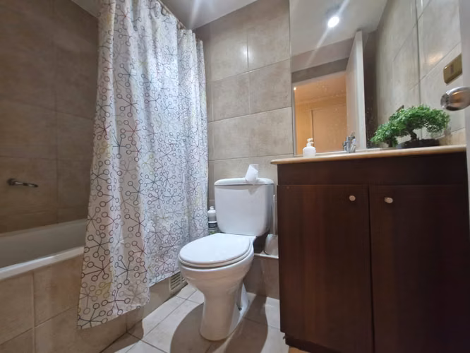 Grace Kelm Vende Hermoso y muy amplio depto/2 terrazas/3dorm/2baños est y bodega en Santiago - Imagen 13