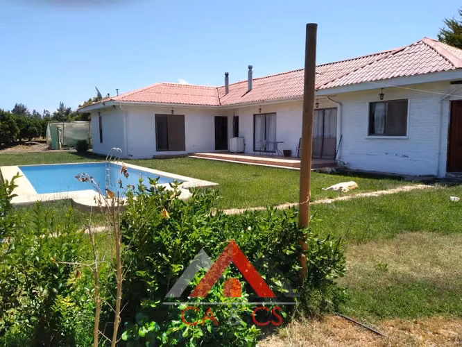 ESTUPENDA CASA DE 4 DORMITORIOS EN PARCELA,SECTOR LA PALMA, QUILLOTA