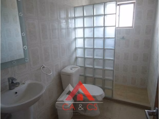 ESTUPENDA CASA DE 4 DORMITORIOS EN PARCELA,SECTOR LA PALMA, QUILLOTA