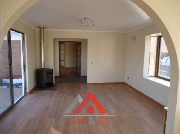 ESTUPENDA CASA DE 4 DORMITORIOS EN PARCELA,SECTOR LA PALMA, QUILLOTA