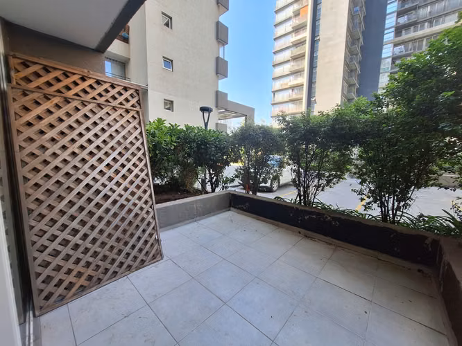SE VENDE AMPLIO DEPARTAMENTO EN MACUL