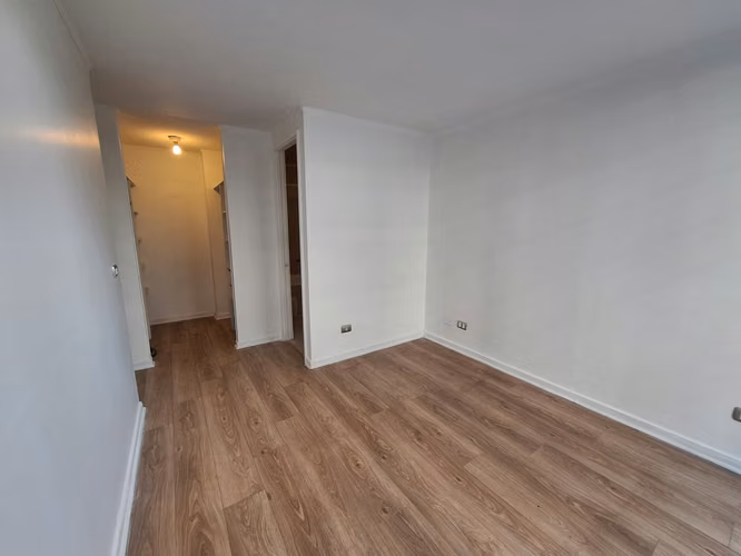 SE VENDE AMPLIO DEPARTAMENTO EN MACUL