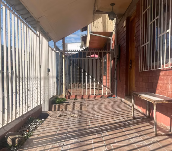 Linda Vivienda con Ampliación!
