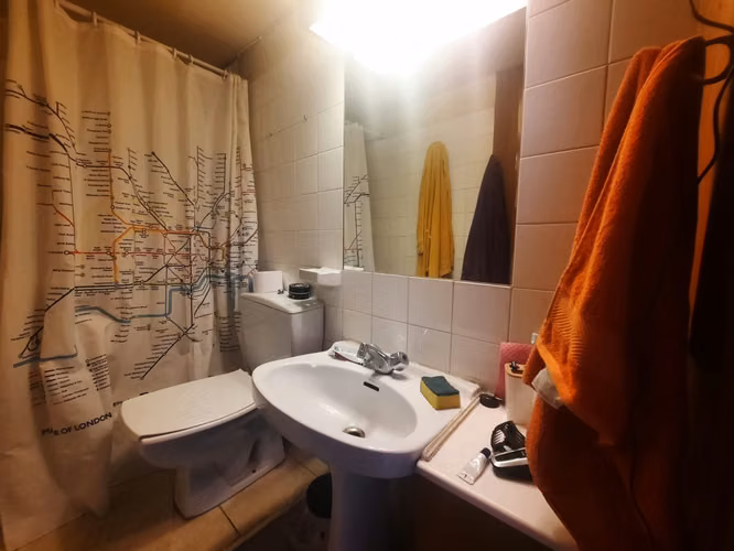 Grace Kelm Vende espacioso depto de 3 dorm y 3 baños, gran terraza 120m2 ,c/est y bodega en Providencia