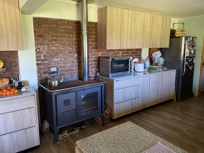 VENDE CASA 4 DORM, 3 BAÑOS, TERRENO 6.0 HA, MELIPILLA