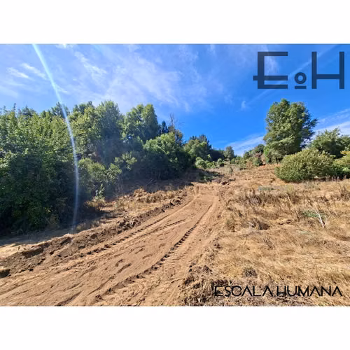 Venta lotes sector semi urbano cercano a Chaimávida