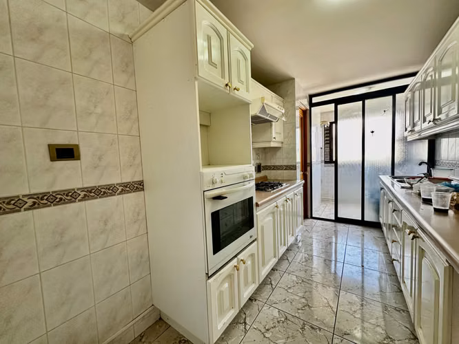 Venta  Gran Dpto 4 Dor- 3 Baños- 2 Bod- 1 Est - Sector Brasil