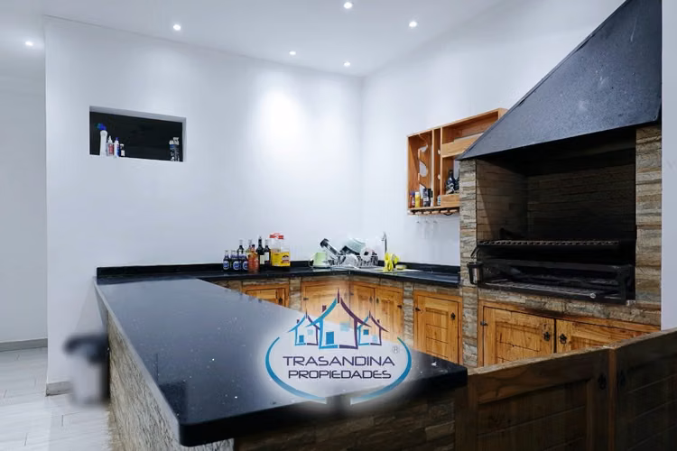Hermosa Casa En Venta 7 Dor. Piscina. Sector Parque Inglés - Imagen 27