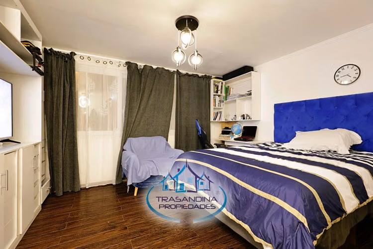 Hermosa Casa En Venta 7 Dor. Piscina. Sector Parque Inglés - Imagen 11