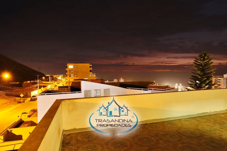 Hermosa Casa En Venta 7 Dor. Piscina. Sector Parque Inglés - Imagen 28
