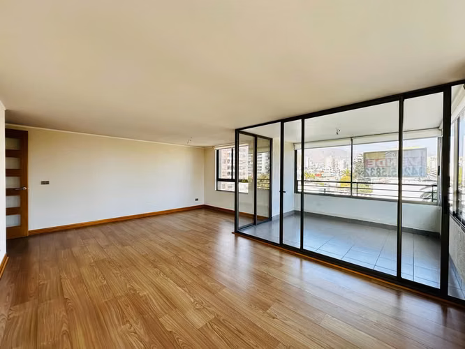 Gran Departamento Sector Parque Brasil Impecable 4 D 4 B 2e