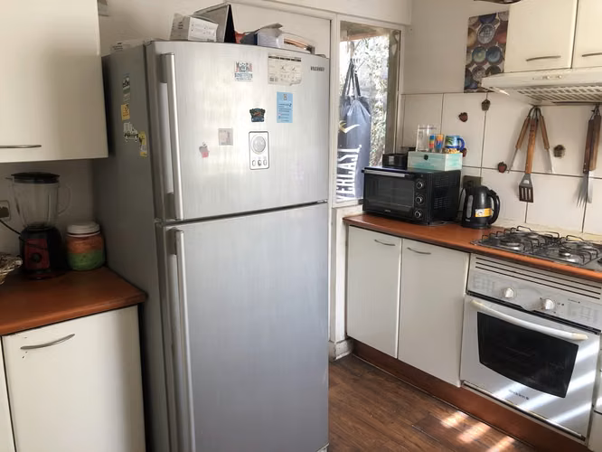 VENDE CASA 3 PISOS, 4 DORM, 3 BAÑOS, 2 SALAS, VALLE LO CAMPINO, QUILICURA