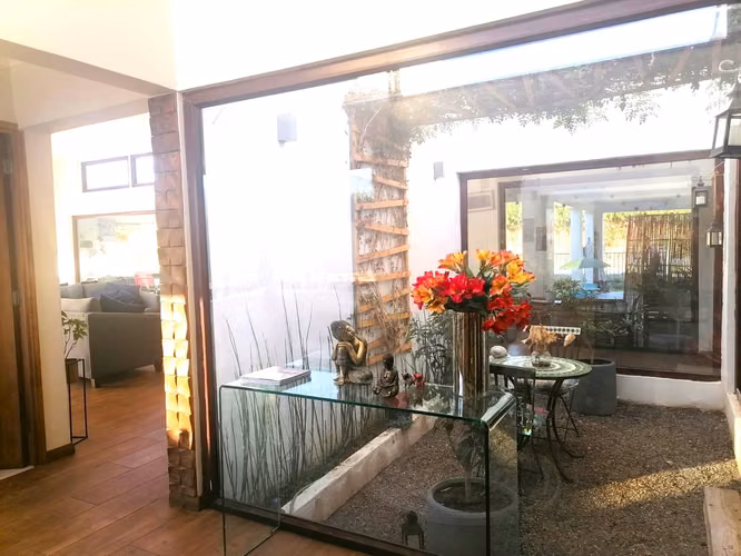 Hermosa Parcela Con Moderna Casa Mediterránea 2021 Hijuela
